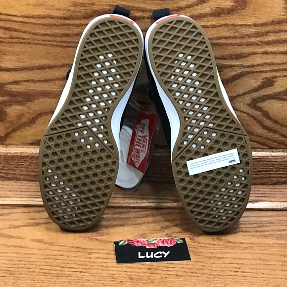 Vans UltraRange Pro Black Gum White Shoes - Picture 7 of 8